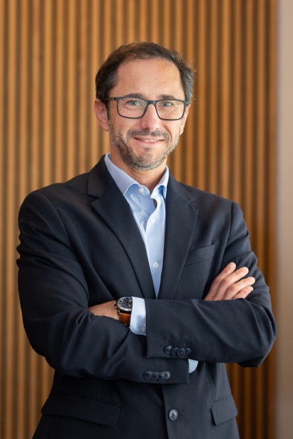 directeur résidence services seniors nantes